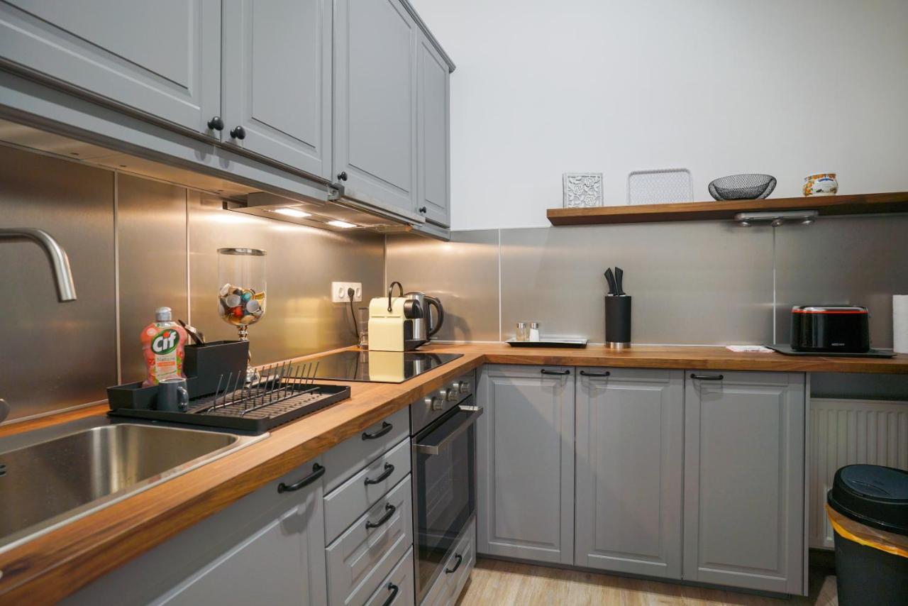 Koffer Apartman Eger Exterior photo